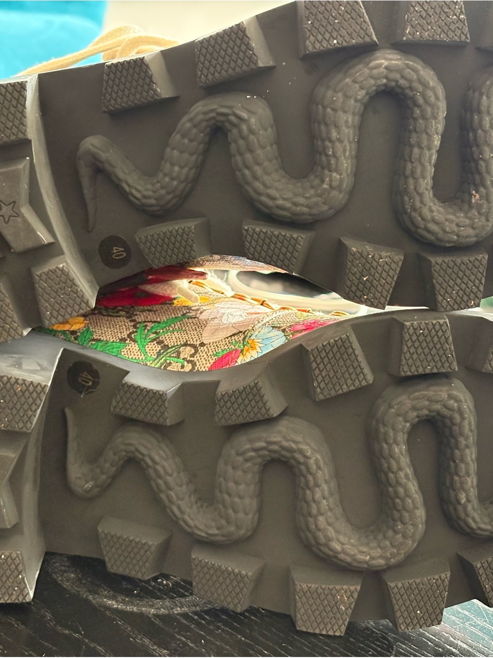Gucci Floral Lace-Up High-Top Boots in Multicolor - Picture 4 of 5